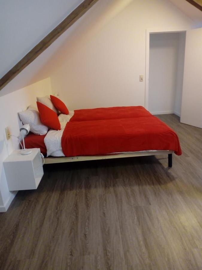 La Vieille Tour Otel Hotton Dış mekan fotoğraf