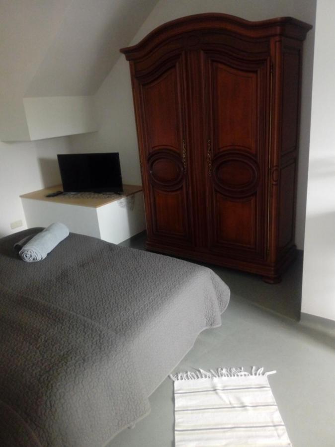La Vieille Tour Otel Hotton Dış mekan fotoğraf